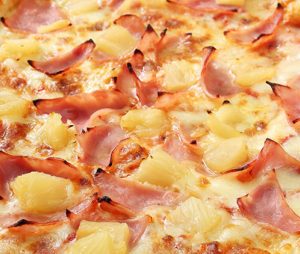pizza ananas